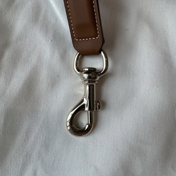 NWT Gucci B Shoulder Bag Natural Canvas - Picture 5 of 11